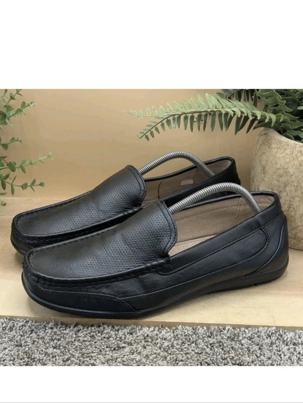 J Ferrar Barton Black Faux Leather Mens Size 10.5M Driving Casual Shoes Loafers